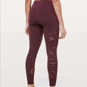 Lululemon Reveal 7/8 Tight En Avante 26" Maroon Leggings